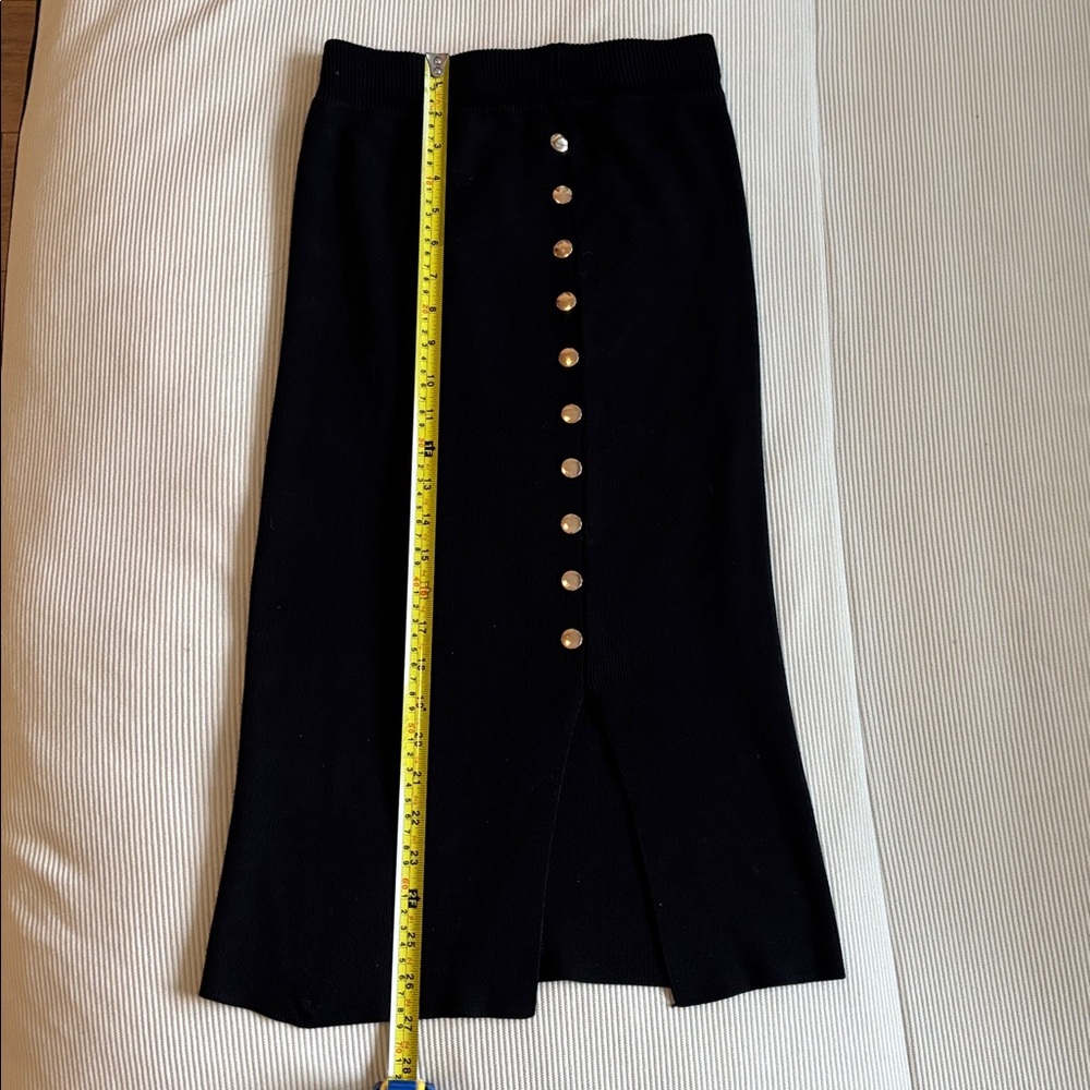 Elegant Black Gold Button-Front Skirt - S - Picture 8 of 10